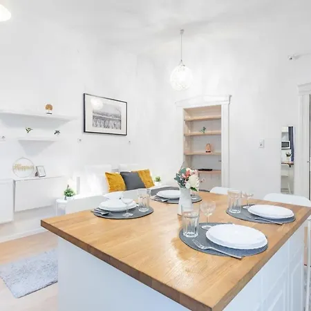 Lejlighed Buda's Classic Gem Family Friendly Spacious *