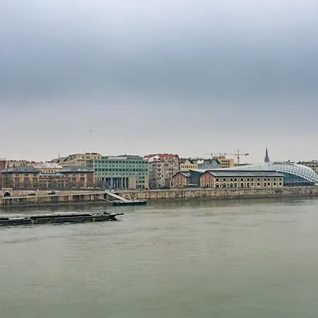 Buda's Classic Gem Family Friendly Spacious Budapest